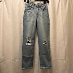 Madewell Curvy Perfect Vintage Jean in Danby Wash: Ripped Edition 23P